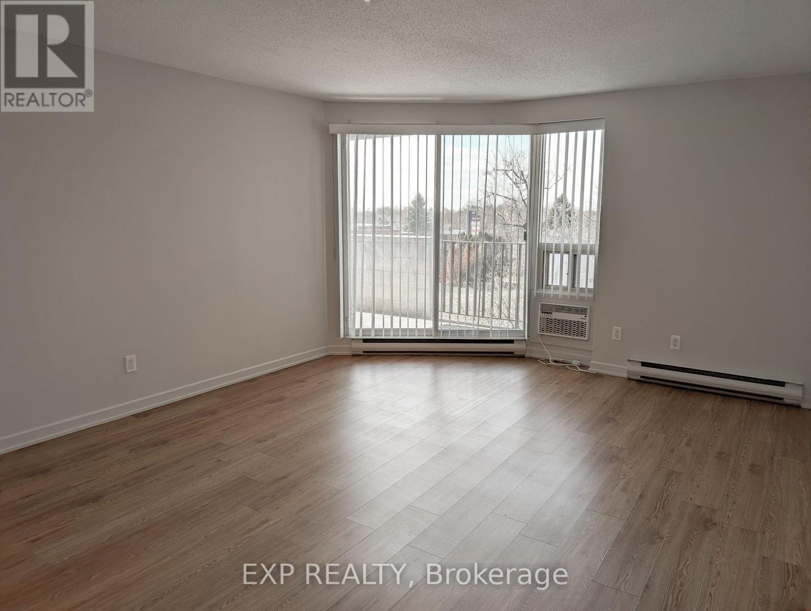320 - 1320 Richmond Road, Ottawa, Ontario  K2B 8L3 - Photo 4 - X13005190