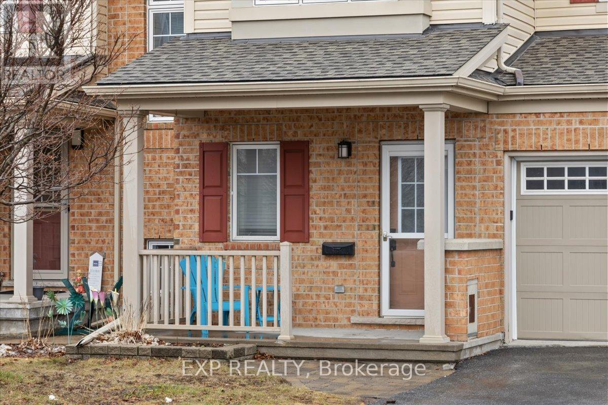 104 Harmattan Avenue, Ottawa, Ontario  K2S 0E3 - Photo 2 - X13005214