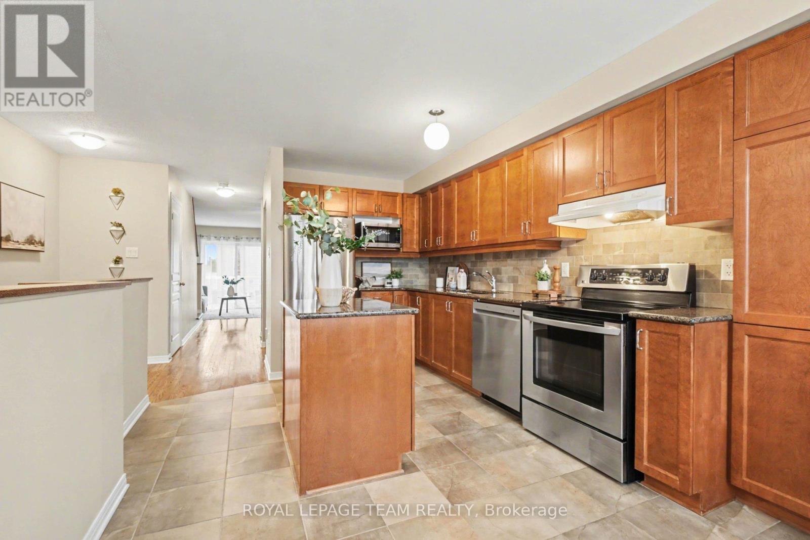 175 Scout Street, Ottawa, Ontario  K2C 4E2 - Photo 5 - X13005220