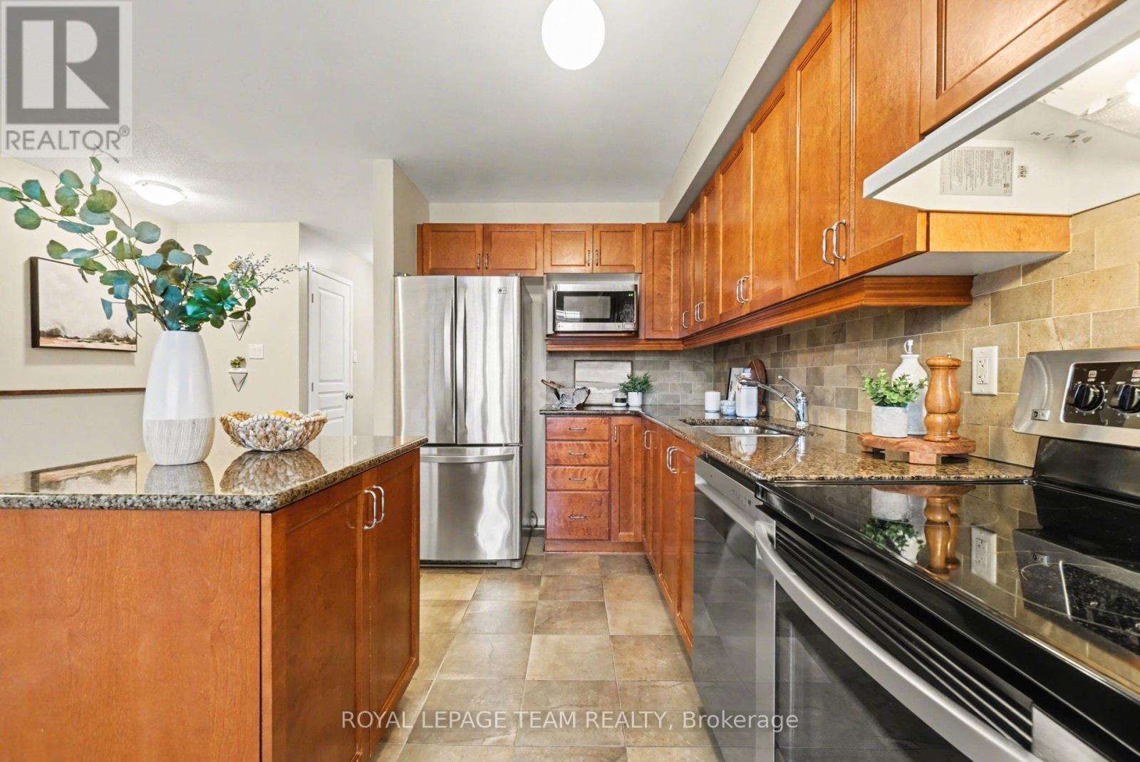 175 Scout Street, Ottawa, Ontario  K2C 4E2 - Photo 8 - X13005220