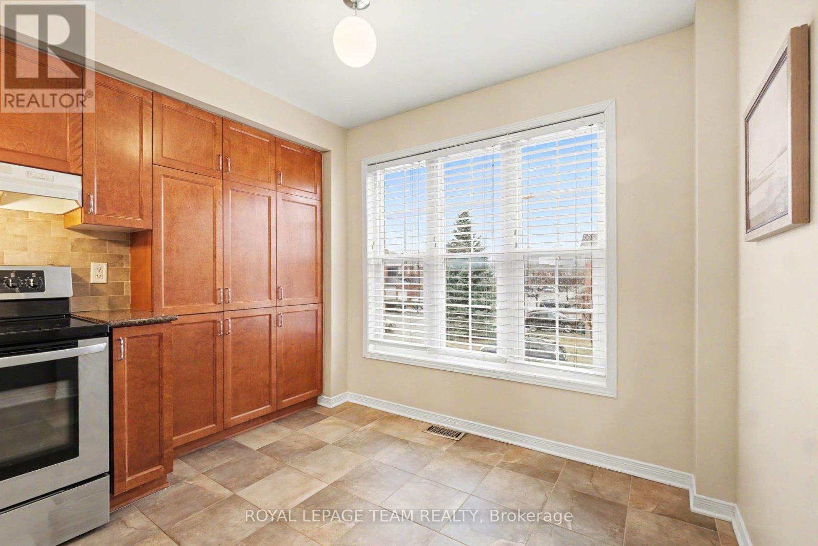 175 Scout Street, Ottawa, Ontario  K2C 4E2 - Photo 9 - X13005220