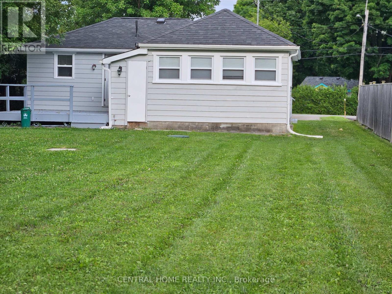 27 Blue Heron Drive, Georgina, Ontario  L0E 1N0 - Photo 9 - N13005212