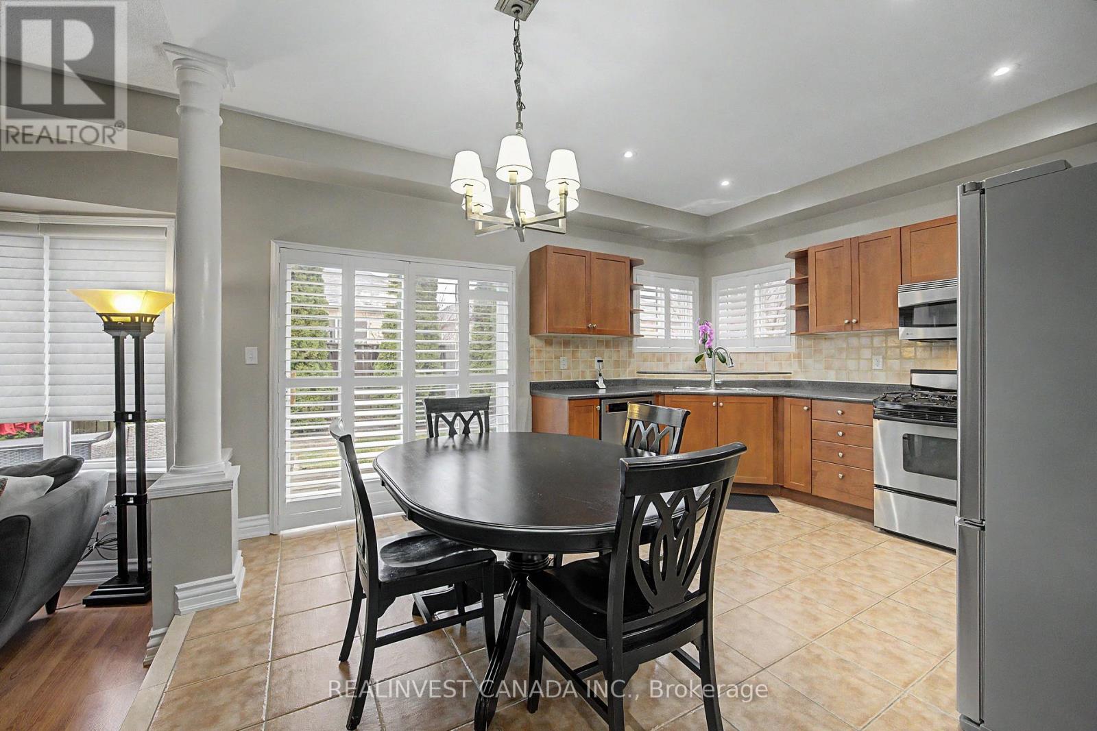 84 Worthington Avenue, Richmond Hill, Ontario  L4E 3X1 - Photo 10 - N13005222