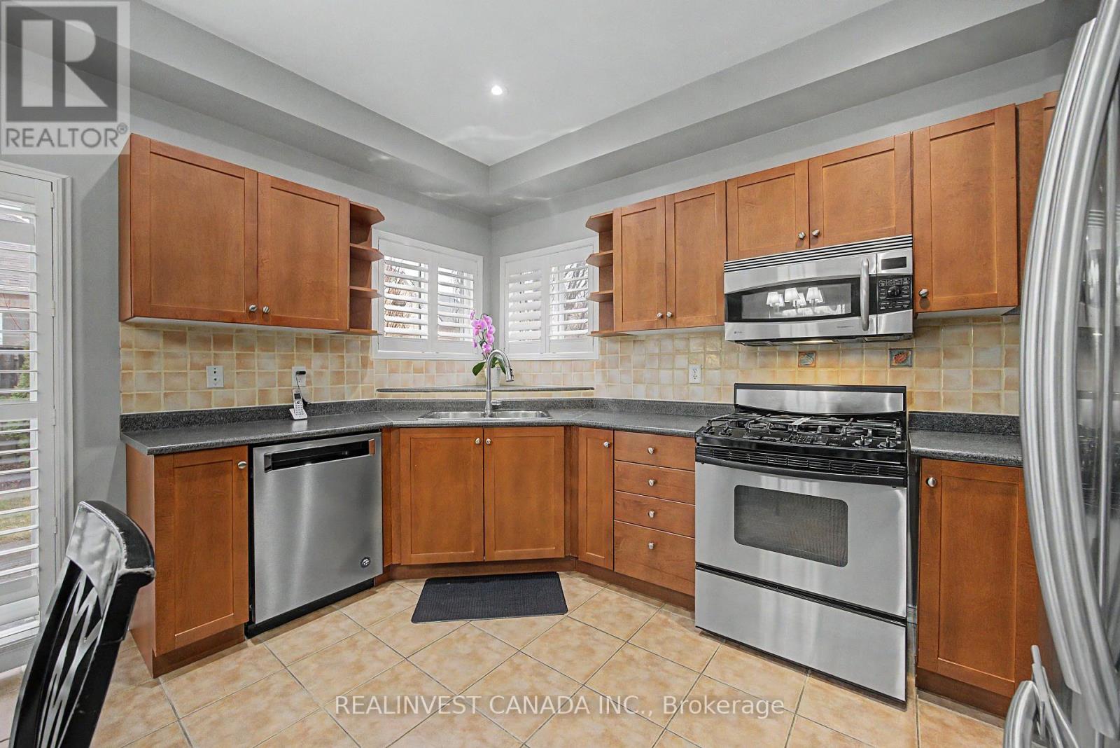 84 Worthington Avenue, Richmond Hill, Ontario  L4E 3X1 - Photo 11 - N13005222