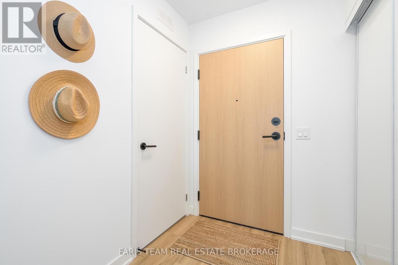 209 - 31 Huron Street, Collingwood, Ontario  L9Y 1C3 - Photo 6 - S13005208