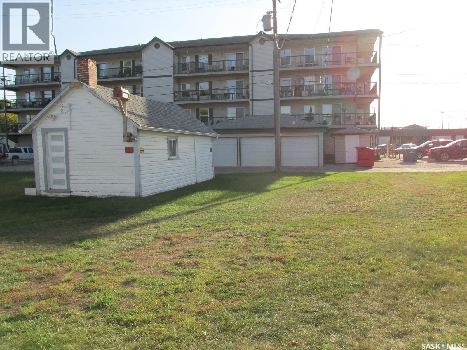 214 2nd Street E, Nipawin, Saskatchewan  S0E 1E0 - Photo 6 - SK019439