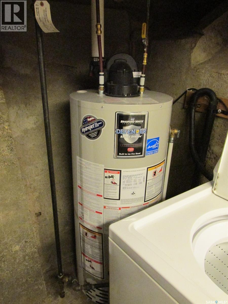 214 2nd Street E, Nipawin, Saskatchewan  S0E 1E0 - Photo 30 - SK019439