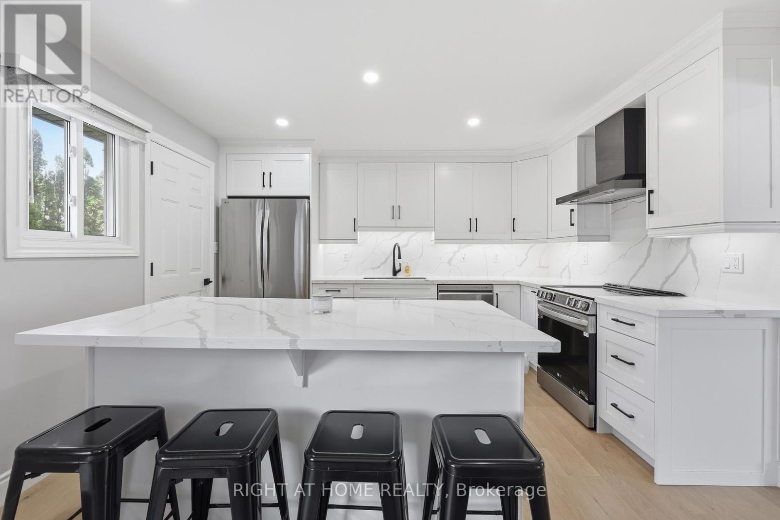 2458 Cavendish Drive, Burlington, Ontario  L7P 3T8 - Photo 17 - W13005186