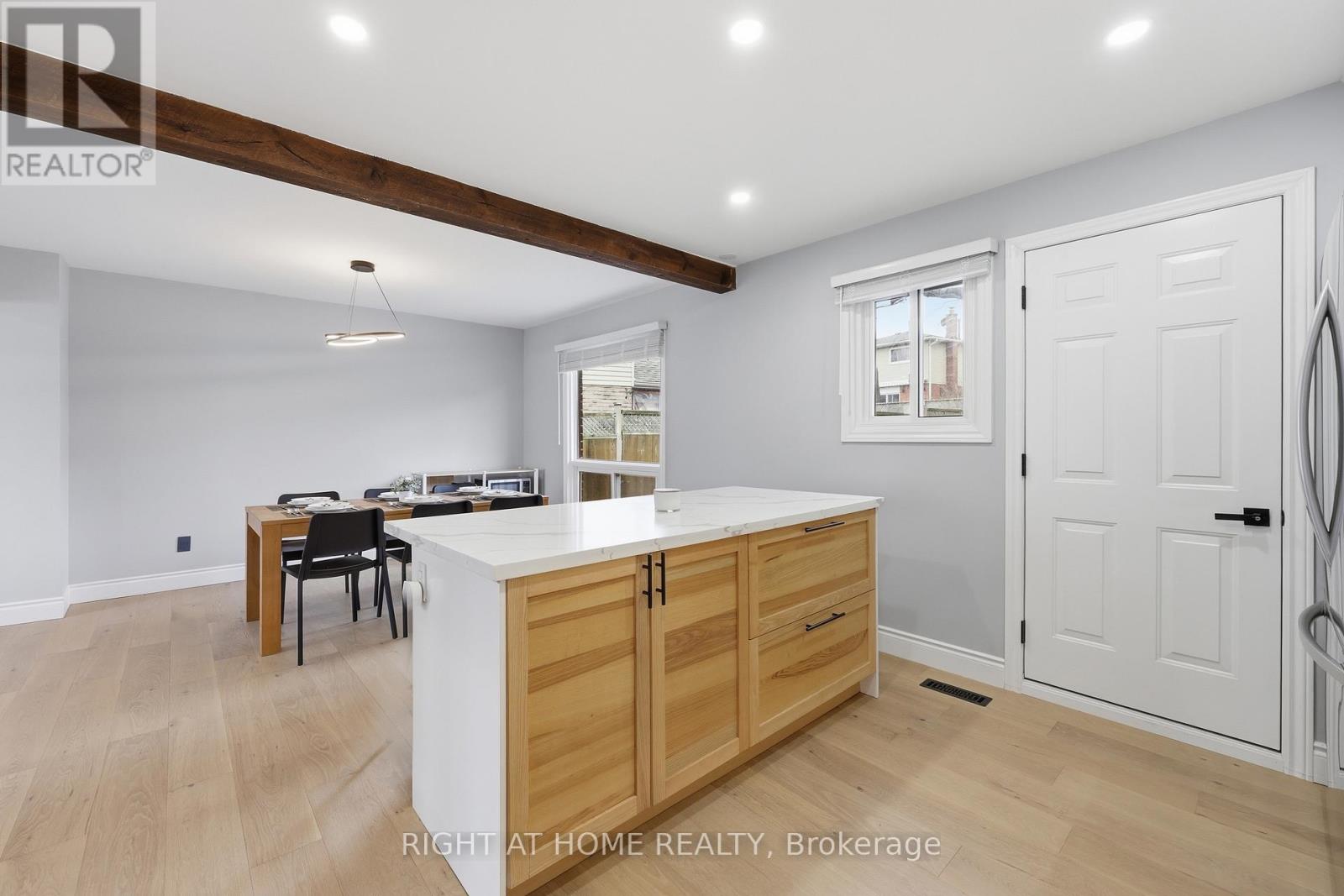 2458 Cavendish Drive, Burlington, Ontario  L7P 3T8 - Photo 19 - W13005186