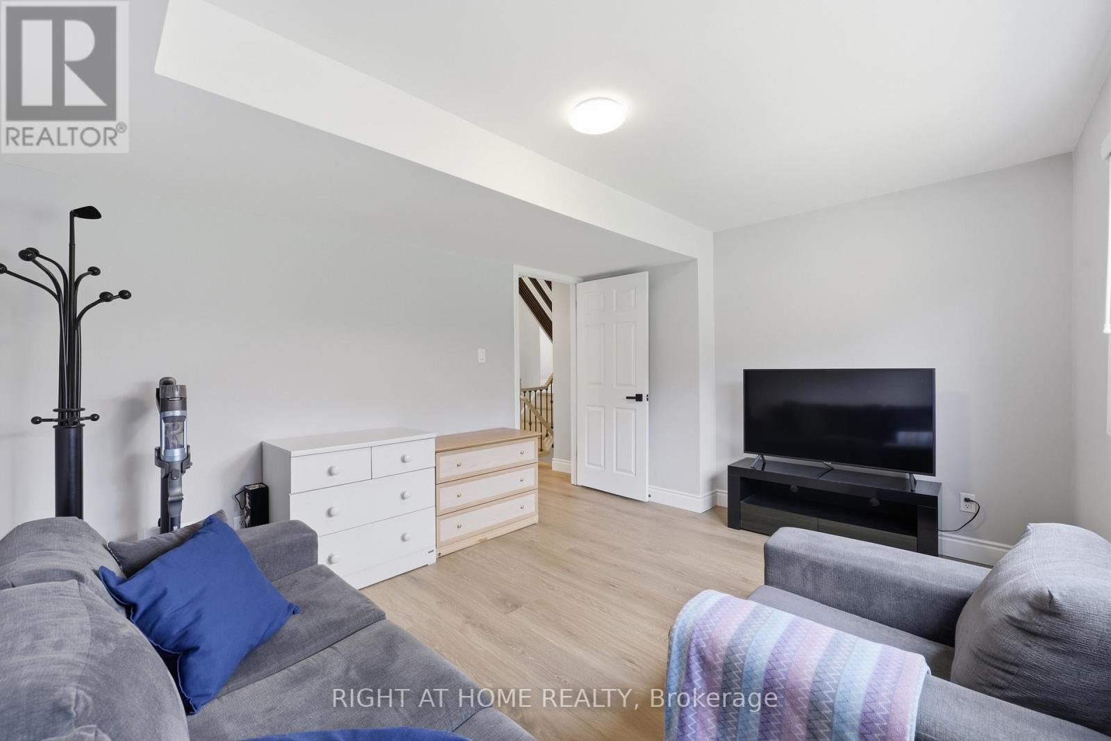 2458 Cavendish Drive, Burlington, Ontario  L7P 3T8 - Photo 27 - W13005186