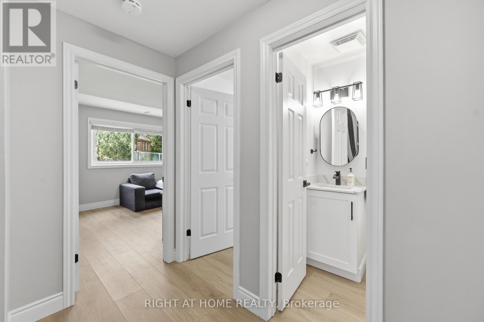 2458 Cavendish Drive, Burlington, Ontario  L7P 3T8 - Photo 28 - W13005186