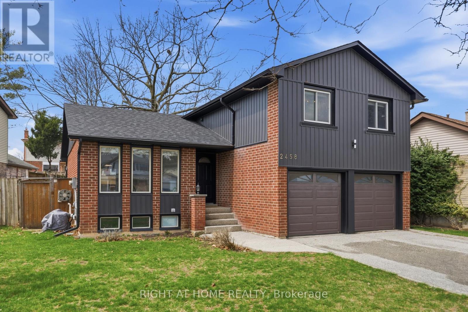 2458 Cavendish Drive, Burlington, Ontario  L7P 3T8 - Photo 3 - W13005186