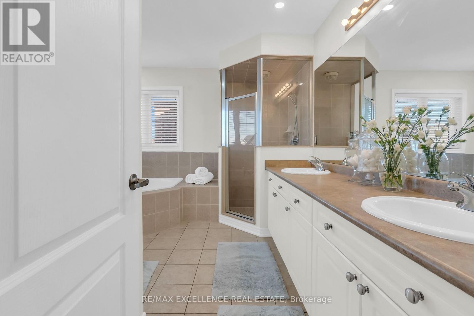 40 Imperial Lakes Drive, Brampton, Ontario  L6P 2V3 - Photo 26 - W13005202