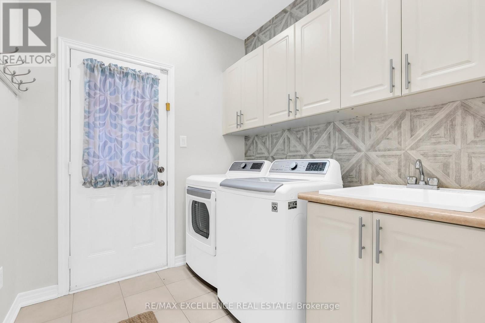 40 Imperial Lakes Drive, Brampton, Ontario  L6P 2V3 - Photo 39 - W13005202