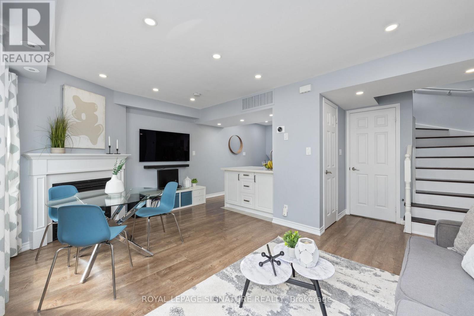 929 - 16 Laidlaw Street, Toronto, Ontario  M6K 1X2 - Photo 8 - W13005230