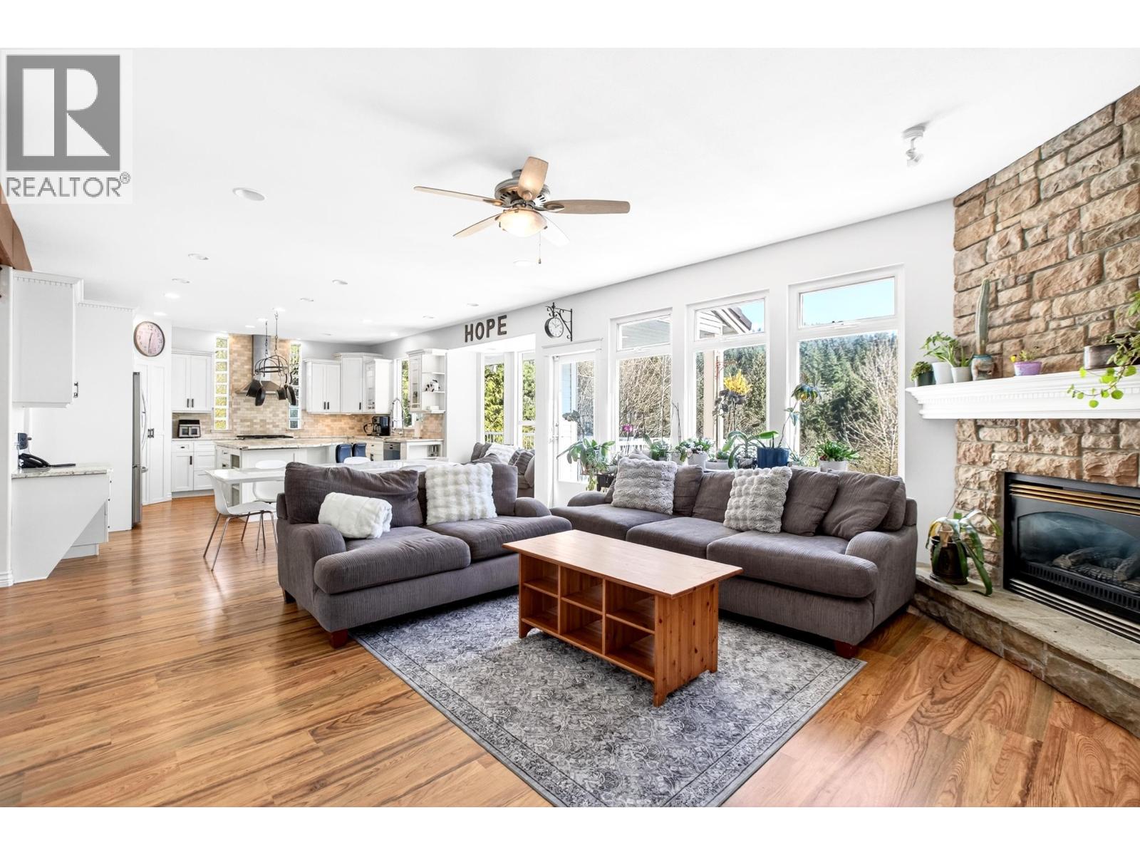 13380 Mccauley Crescent, Maple Ridge, British Columbia  V4R 2V2 - Photo 7 - R3108859