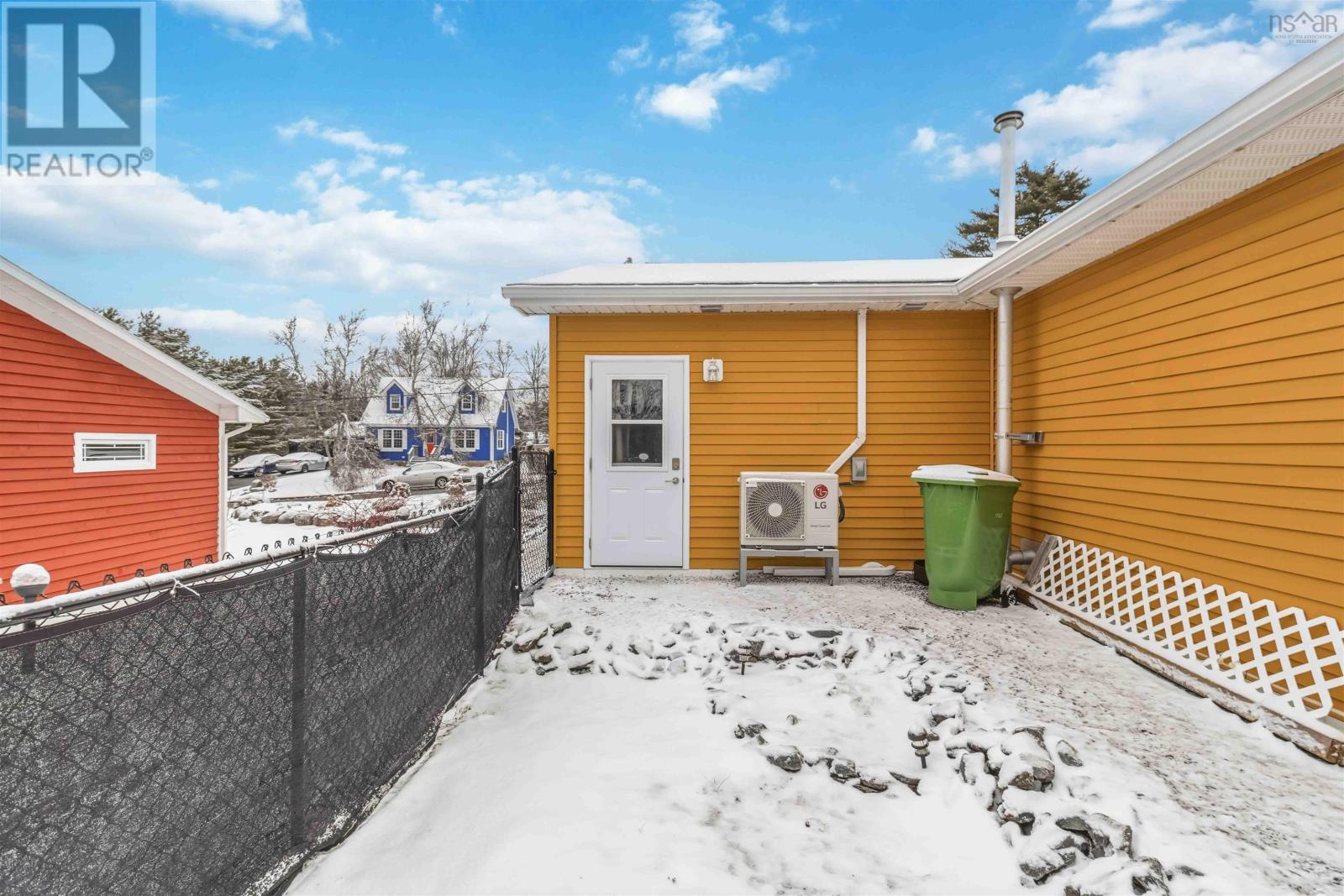 22 Hillside Drive, Bridgewater, Nova Scotia B4V 3C7 - Photo 28 - 202604668