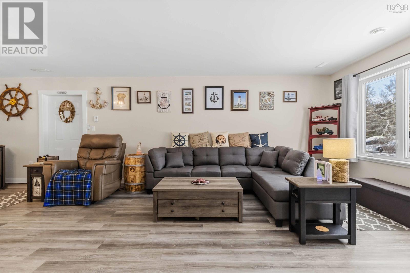22 Hillside Drive, Bridgewater, Nova Scotia B4V 3C7 - Photo 8 - 202604668