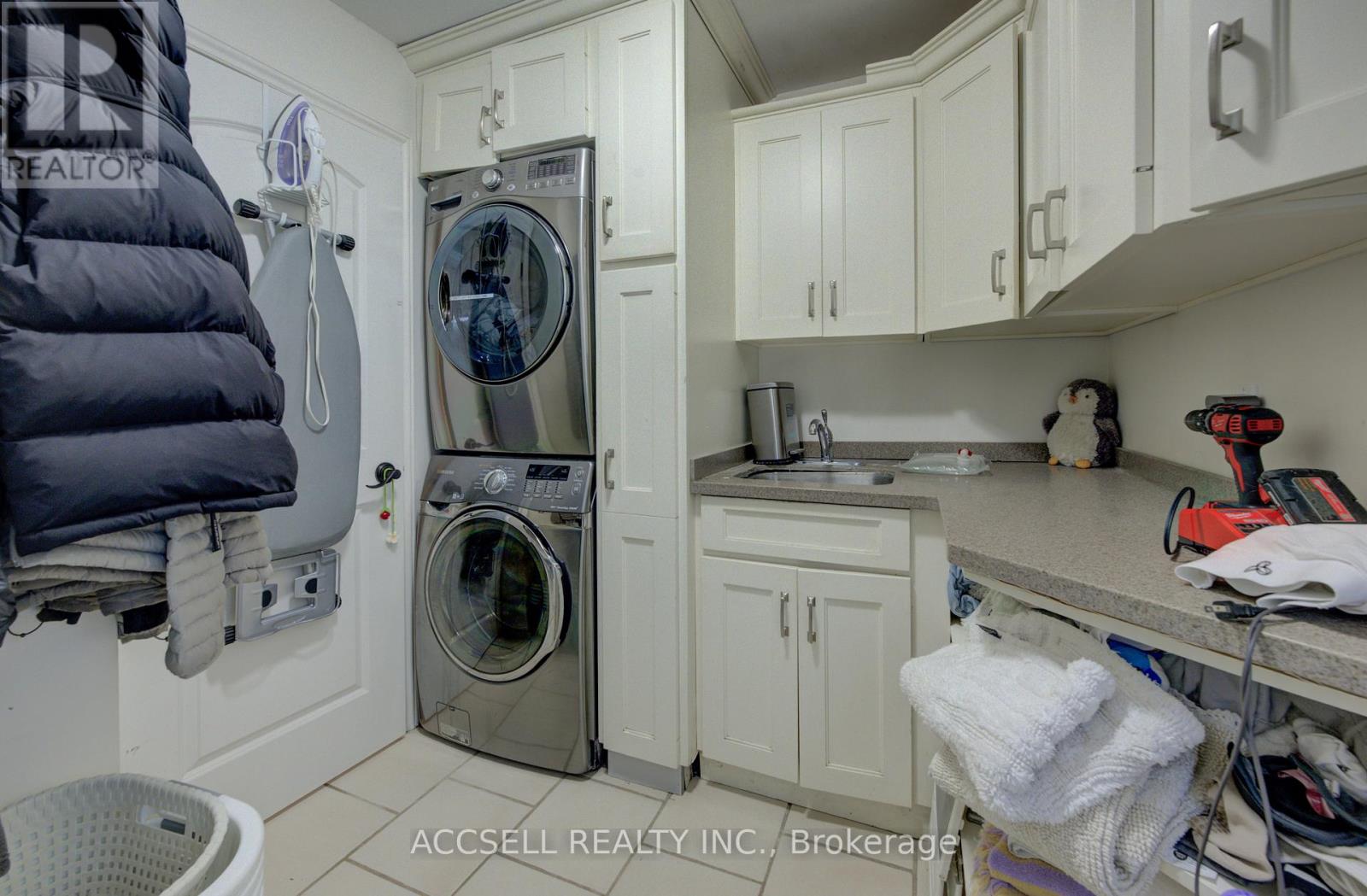 600 Highvalley Road, Hamilton, Ontario  L9G 3X3 - Photo 10 - X13005224