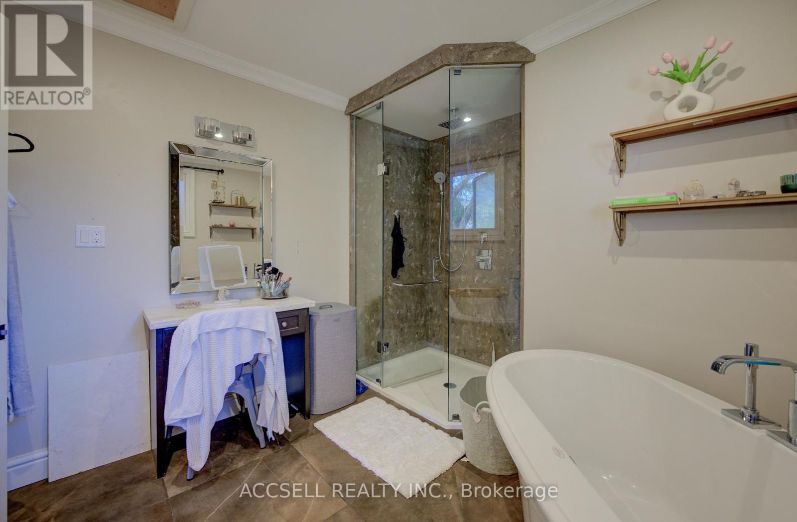 600 Highvalley Road, Hamilton, Ontario  L9G 3X3 - Photo 20 - X13005224