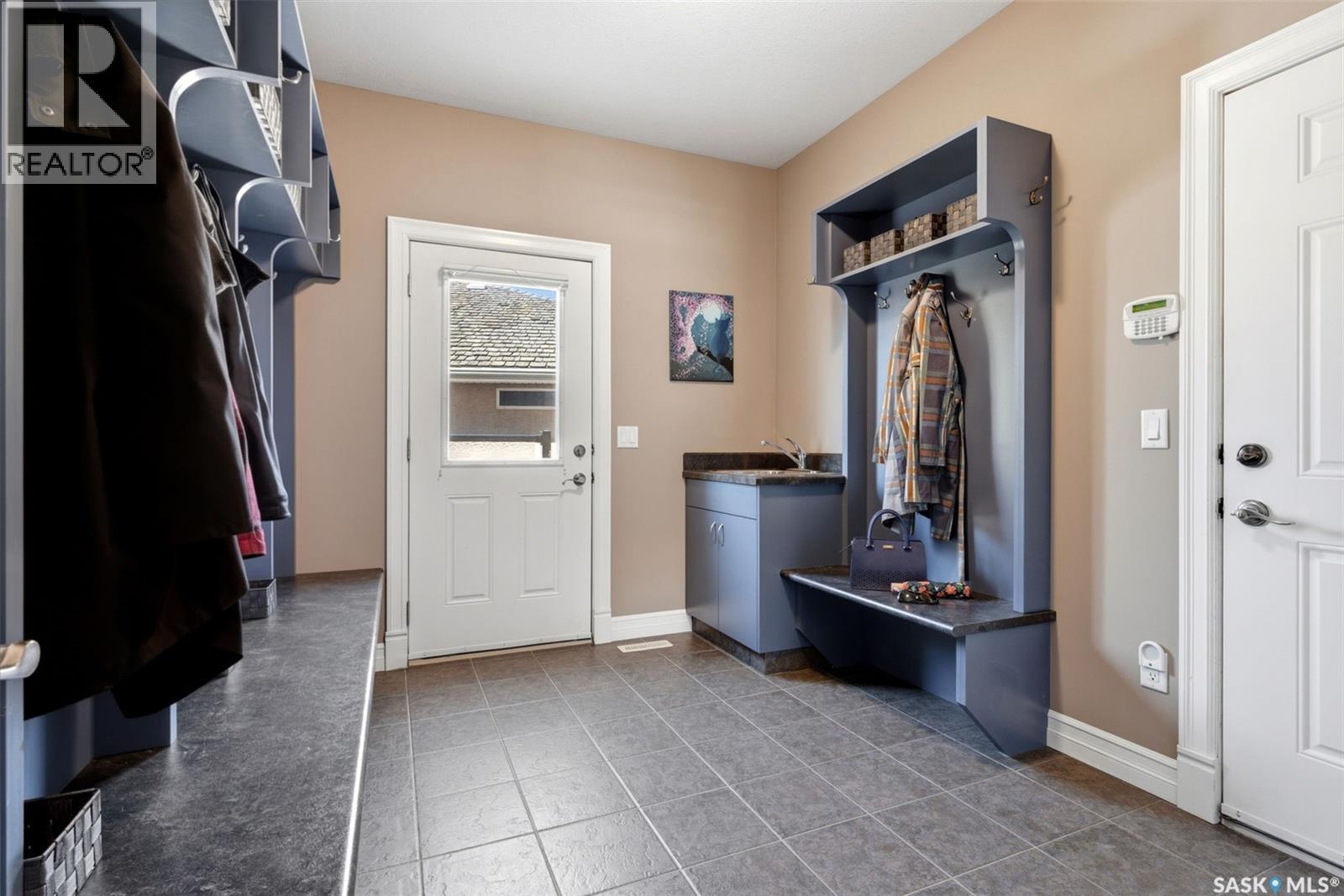 1514 Lakeridge Drive N, Regina, Saskatchewan  S4X 4L5 - Photo 34 - SK032784