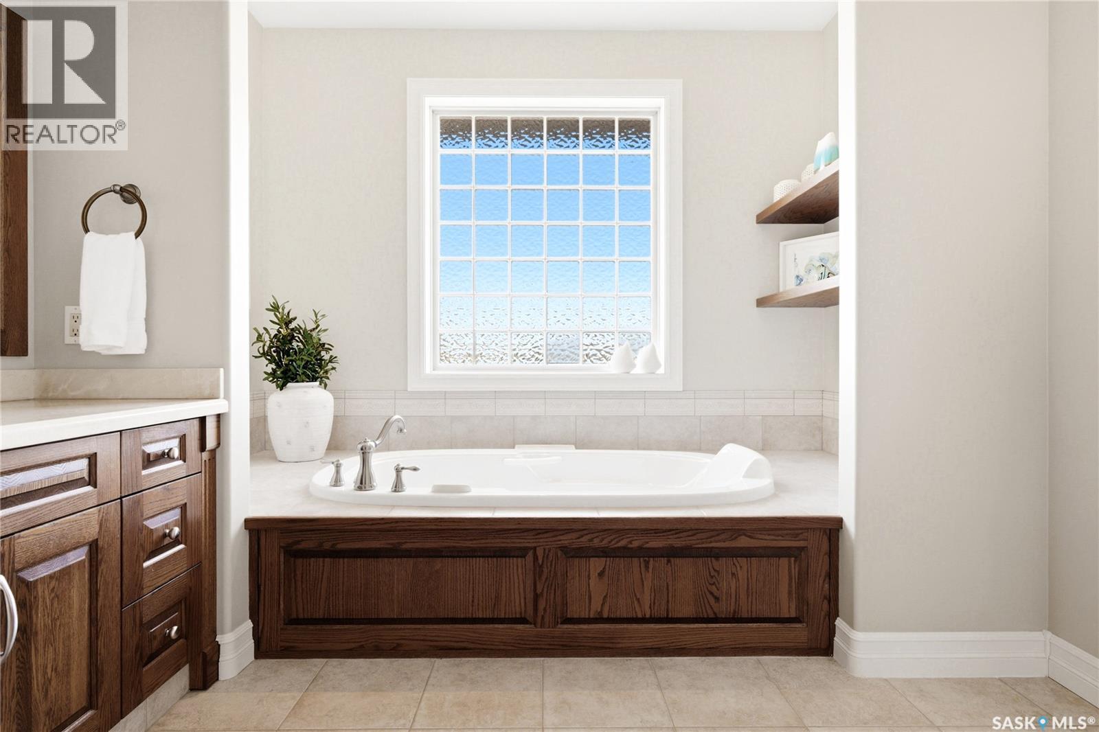 1514 Lakeridge Drive N, Regina, Saskatchewan  S4X 4L5 - Photo 49 - SK032784