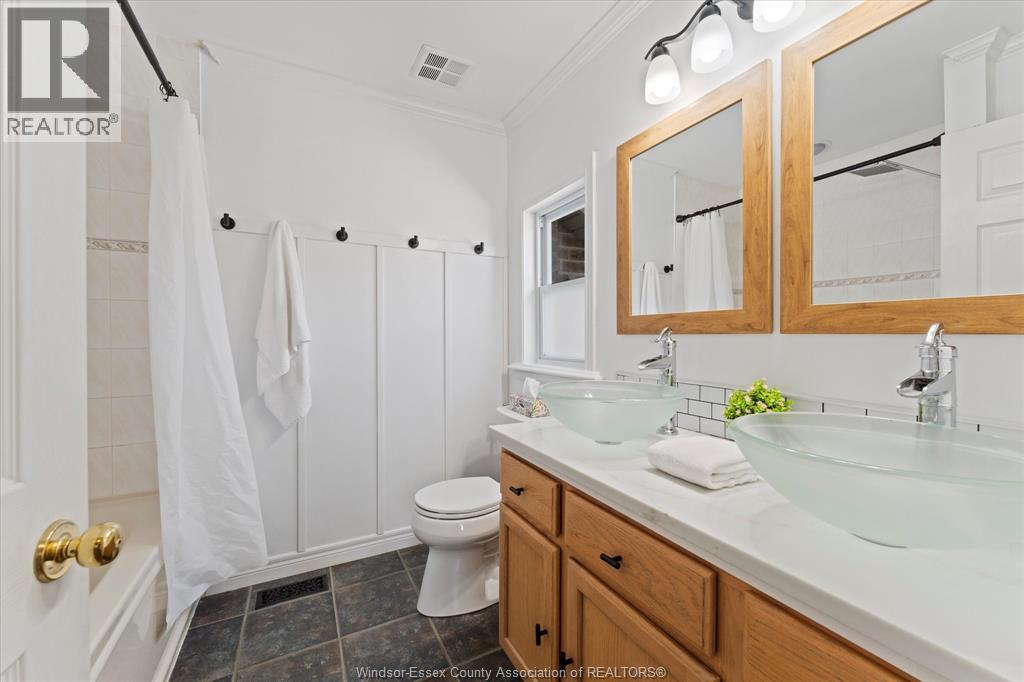 858 Hacienda, Windsor, Ontario  N9G 2T1 - Photo 20 - 26008271