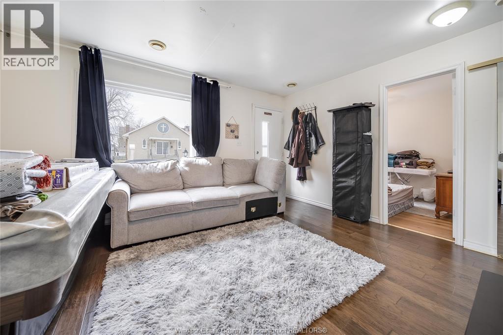 744 Mcdougall Street, Windsor, Ontario  N9A 1L8 - Photo 5 - 26008010