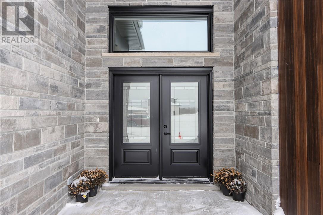 56 Noah Court, Sudbury, Ontario  P3B 0G9 - Photo 2 - 2126087