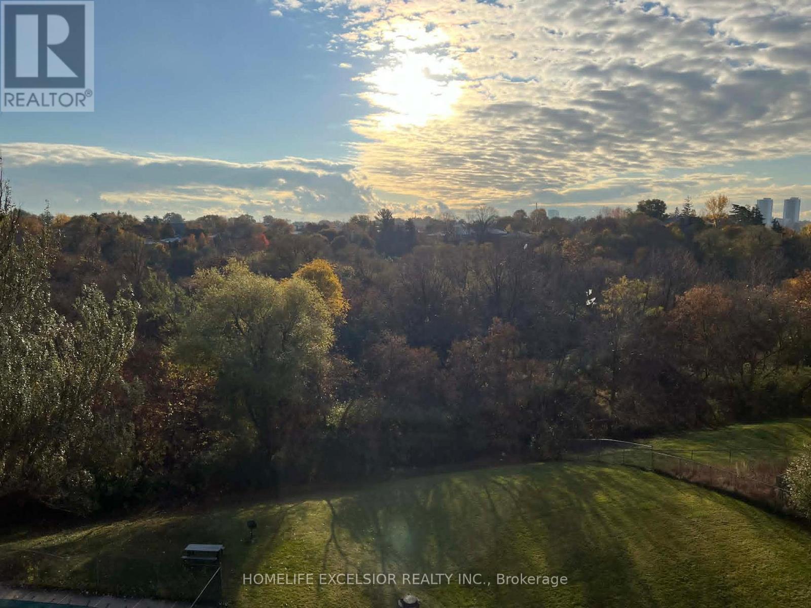 612 - 236 Albion Road, Toronto, Ontario M9W 6A6 - Photo 30 - W12974254