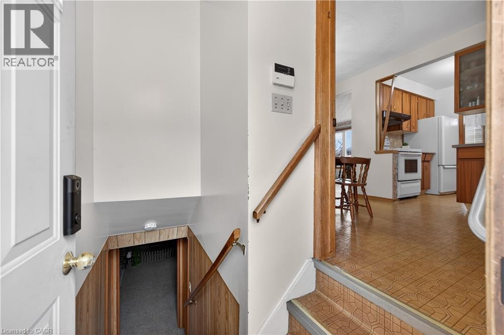 135 Nugent Drive, Hamilton, Ontario  L8H 2N3 - Photo 34 - 40821363