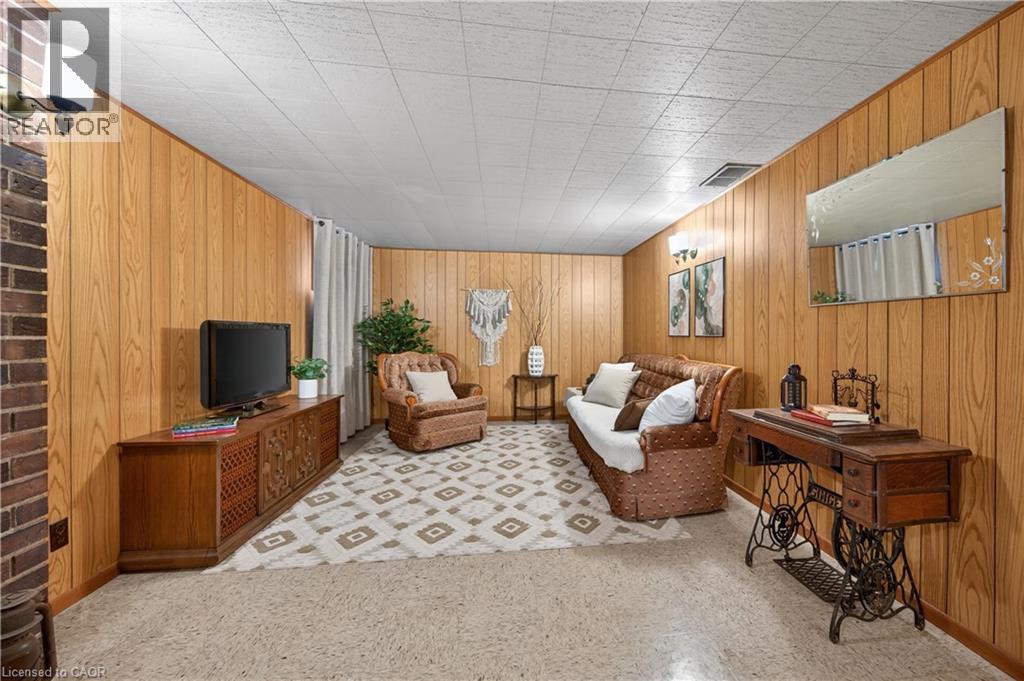 135 Nugent Drive, Hamilton, Ontario  L8H 2N3 - Photo 37 - 40821363