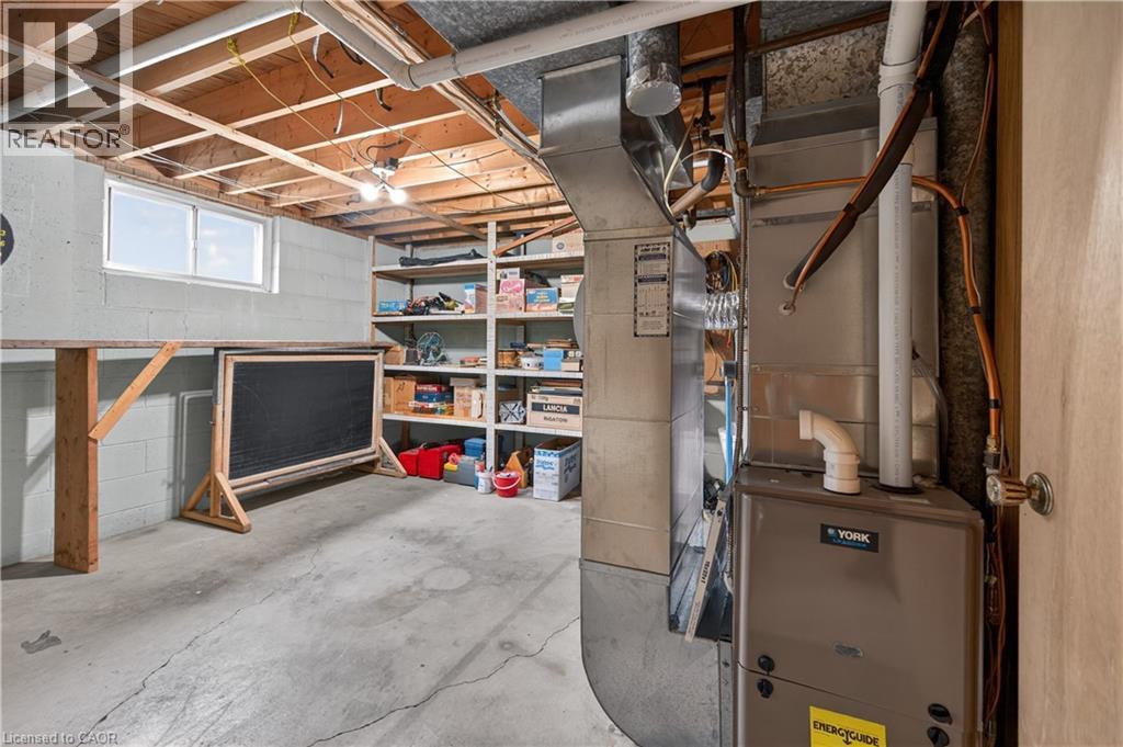 135 Nugent Drive, Hamilton, Ontario  L8H 2N3 - Photo 42 - 40821363