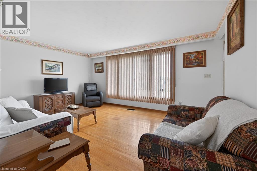 135 Nugent Drive, Hamilton, Ontario  L8H 2N3 - Photo 8 - 40821363