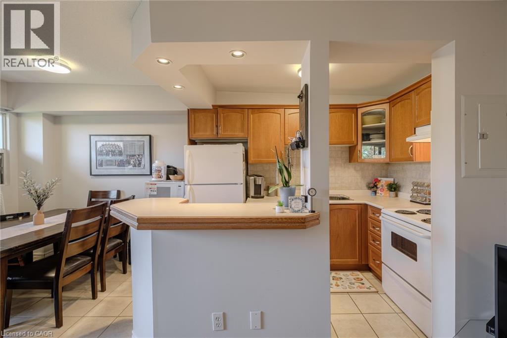 648 Grey Street Unit# 308, Brantford, Ontario  N3S 4Y3 - Photo 3 - 40820917