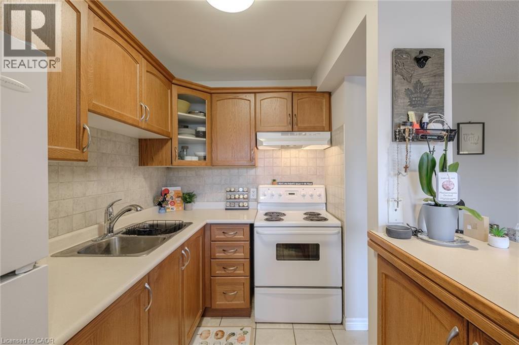 648 Grey Street Unit# 308, Brantford, Ontario  N3S 4Y3 - Photo 5 - 40820917