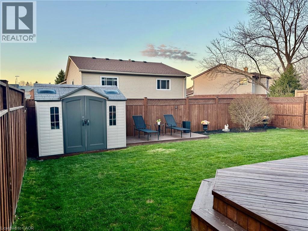 39 Colonial Crescent, Grimsby, Ontario  L3M 5H3 - Photo 38 - 40820886