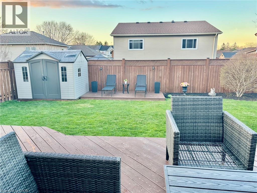 39 Colonial Crescent, Grimsby, Ontario  L3M 5H3 - Photo 42 - 40820886