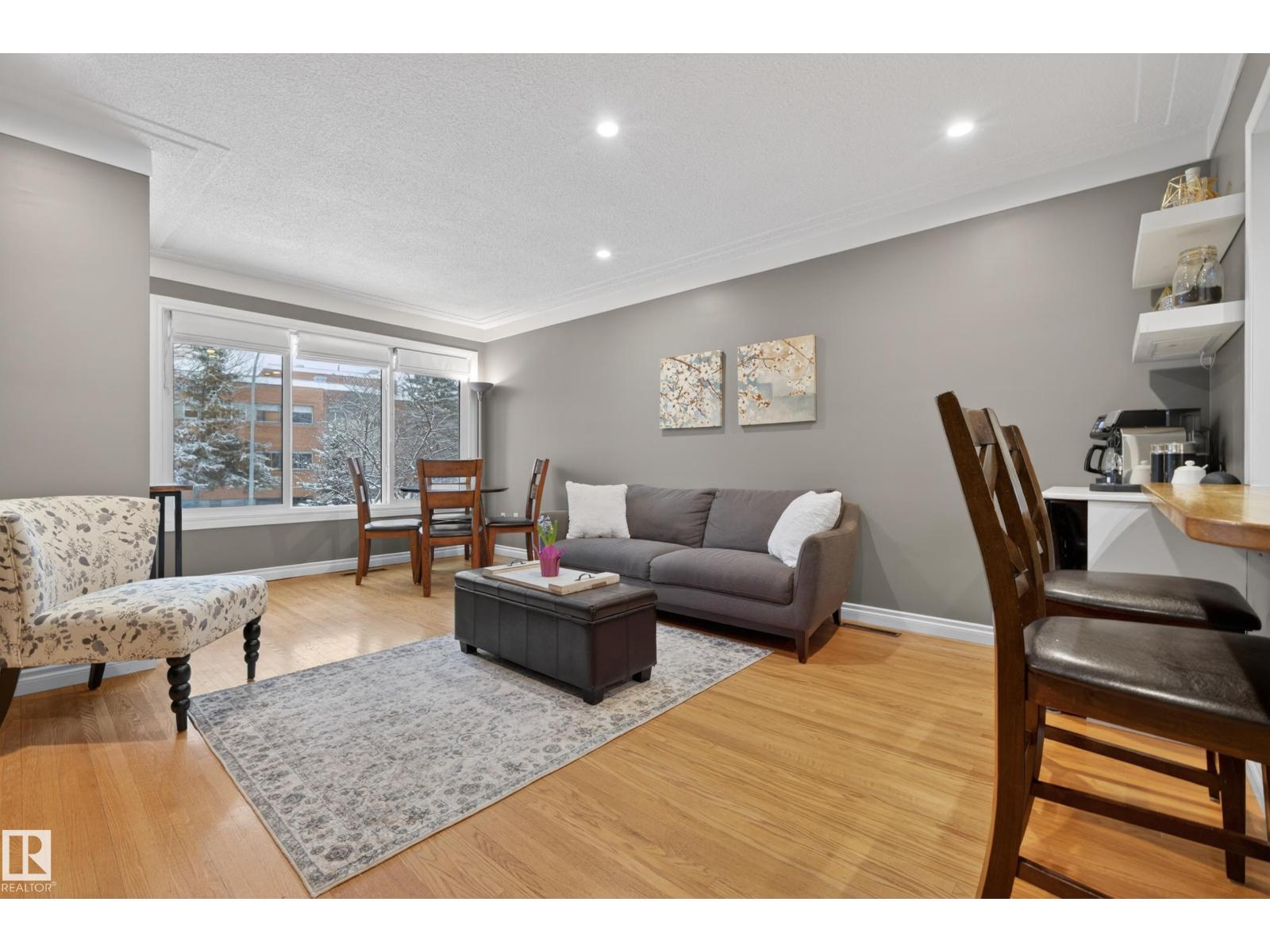 10328 76 St NW, Edmonton, Alberta  T6A 3A7 - Photo 13 - E4482522