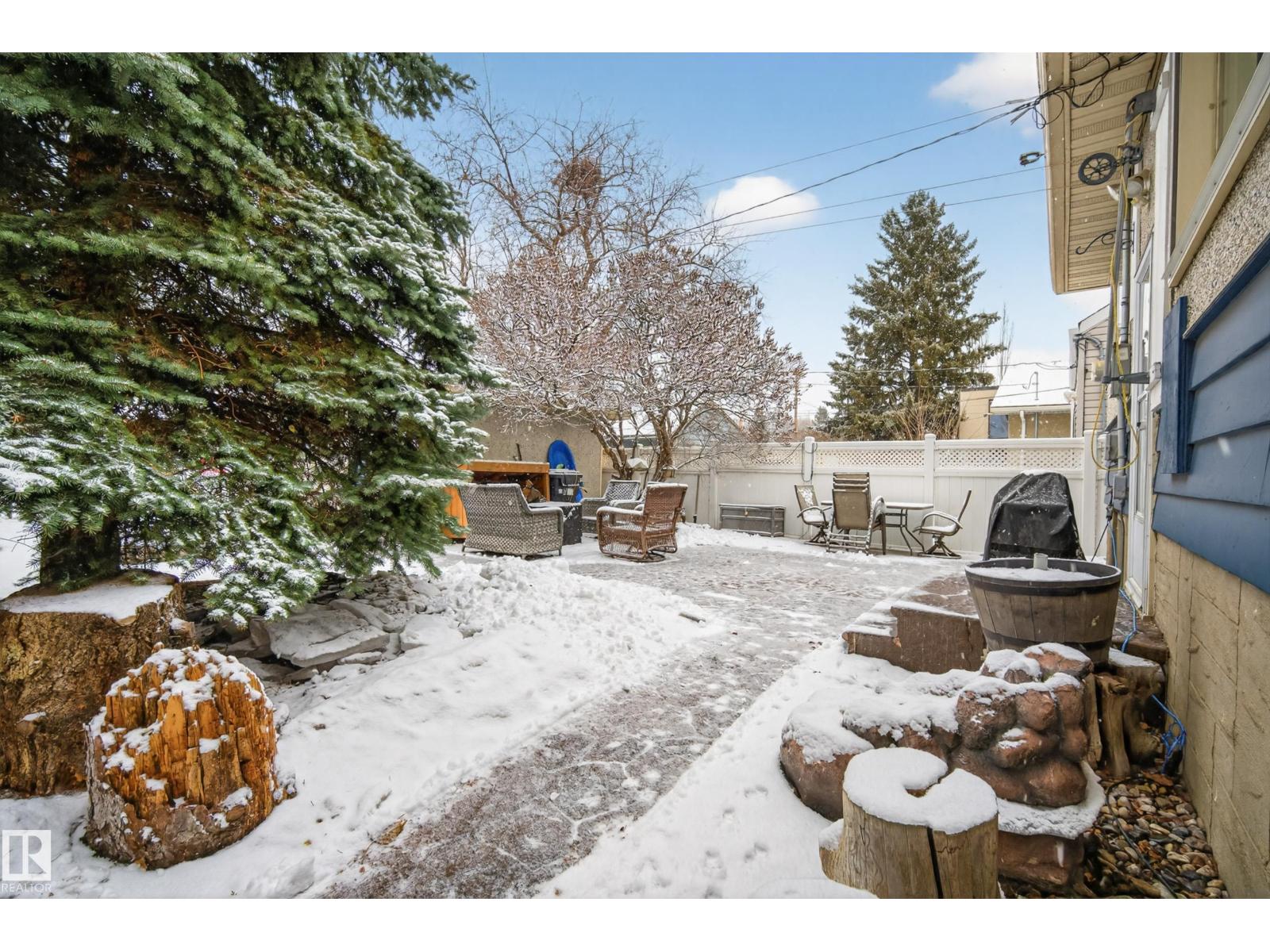 10328 76 St NW, Edmonton, Alberta  T6A 3A7 - Photo 5 - E4482522