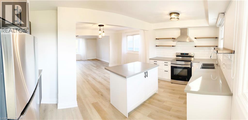 54 Nello Street, St. Catharines, Ontario  L2N 1G7 - Photo 7 - 40821268