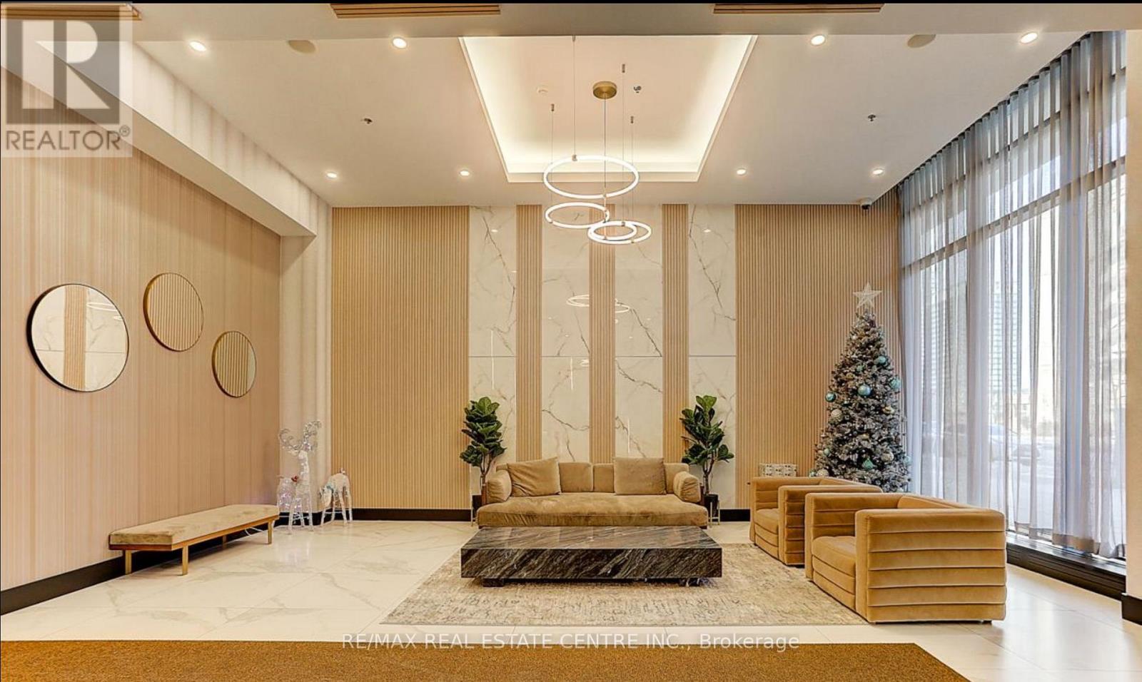 202 - 4070 Confederation Parkway, Mississauga, Ontario  L5B 0E9 - Photo 2 - W12989666