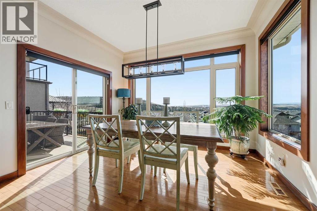 185 Sunset Circle, Cochrane, Alberta  T4C 0C5 - Photo 14 - A2300315