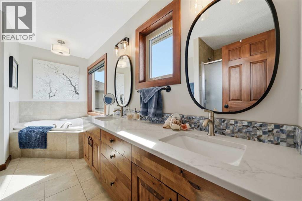 185 Sunset Circle, Cochrane, Alberta  T4C 0C5 - Photo 20 - A2300315