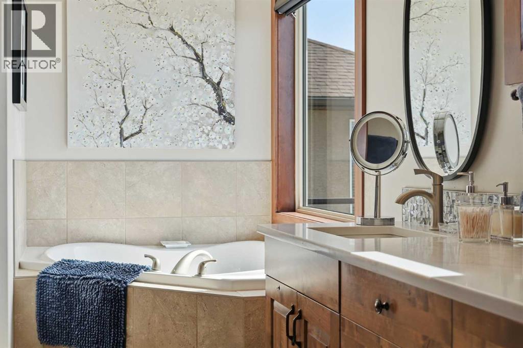 185 Sunset Circle, Cochrane, Alberta  T4C 0C5 - Photo 22 - A2300315