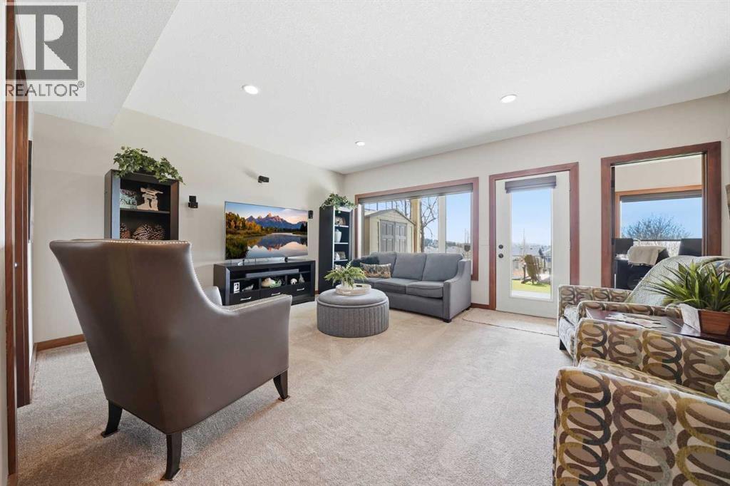 185 Sunset Circle, Cochrane, Alberta  T4C 0C5 - Photo 29 - A2300315