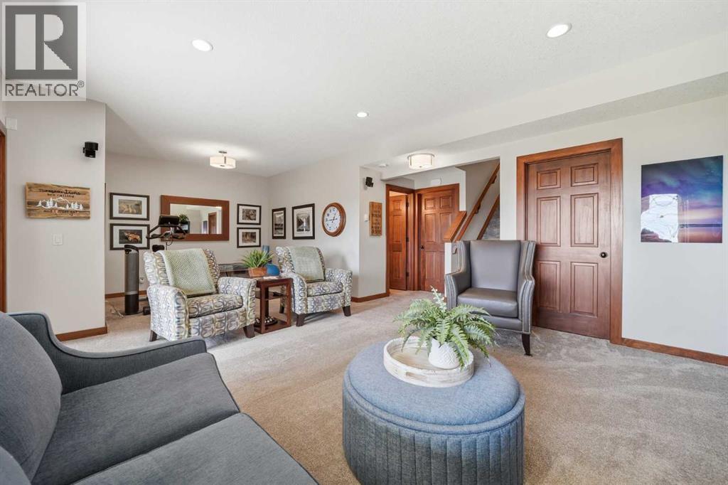 185 Sunset Circle, Cochrane, Alberta  T4C 0C5 - Photo 32 - A2300315