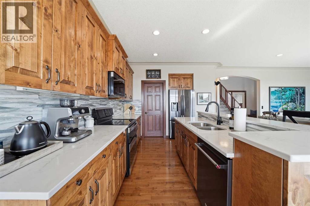 185 Sunset Circle, Cochrane, Alberta  T4C 0C5 - Photo 7 - A2300315