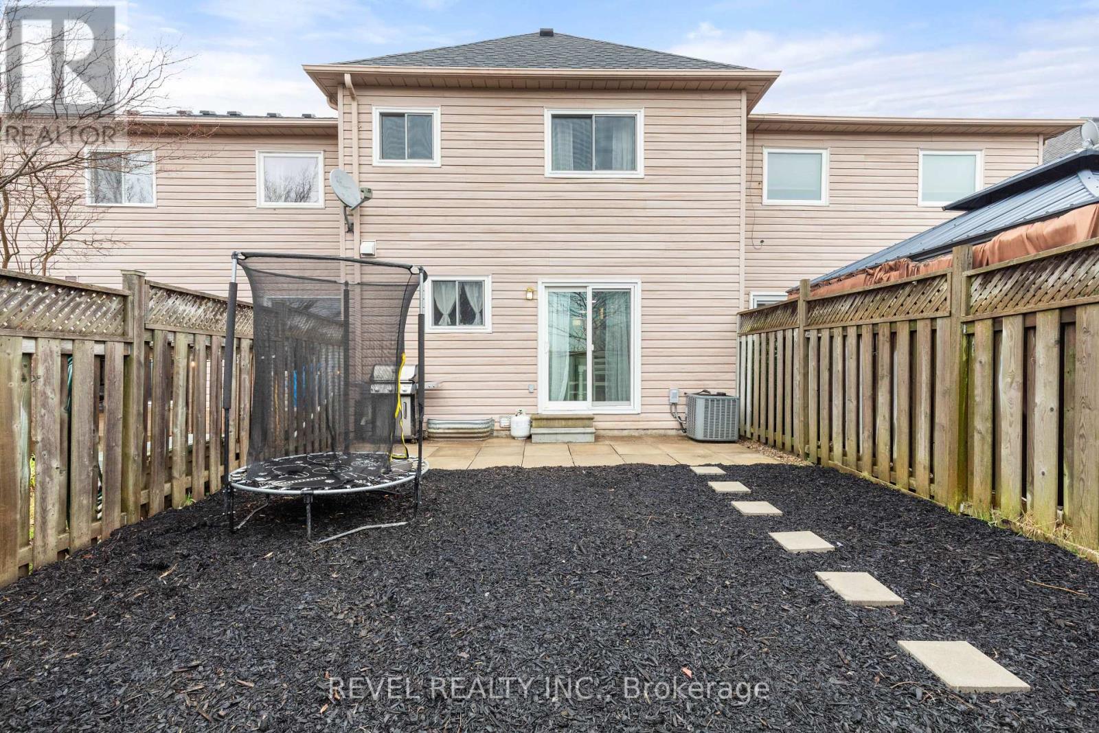 57 Shady Lane Crescent, Clarington, Ontario L1C 5B2 - Photo 41 - E13005300