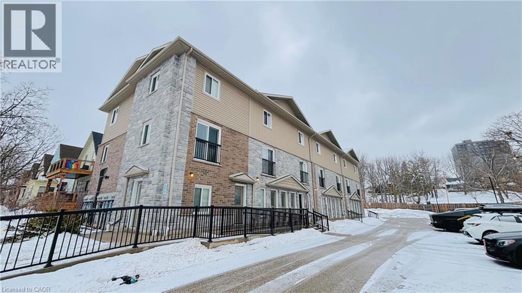 122 Courtland Avenue E Unit# 6, Kitchener, Ontario  N2G 0B8 - Photo 2 - 40821344